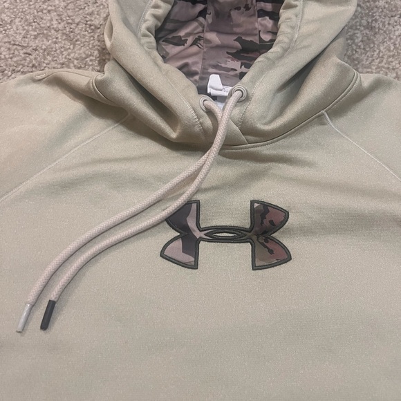 UNDER ARMOR Oatmeal Camo hoodie size small - Picture 7 of 9